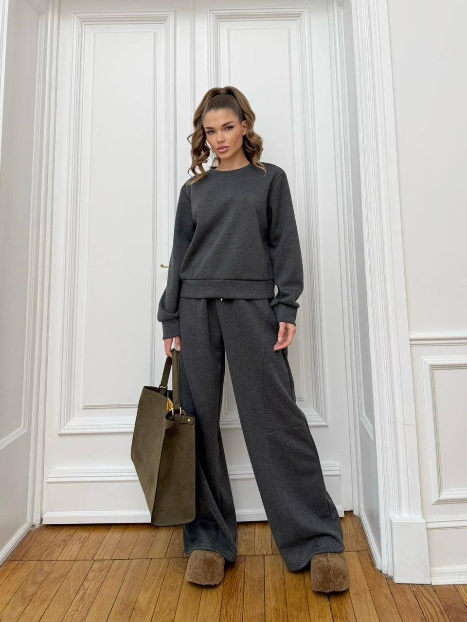 трикотажный костюм,стильные костюмы,серый брючный костюм,женский костюм,кашемир костюм женский брючный