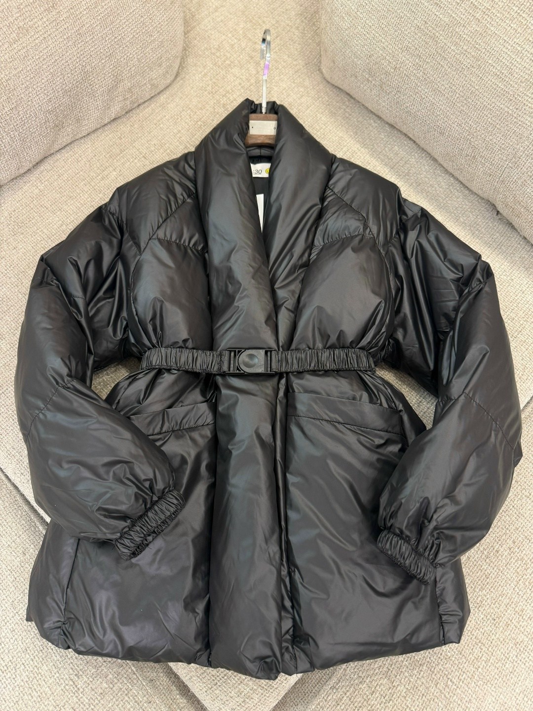 пуховик с поясом,пальто пуховик,пальто с поясом,куртка с поясом,пуховое пальто с поясом