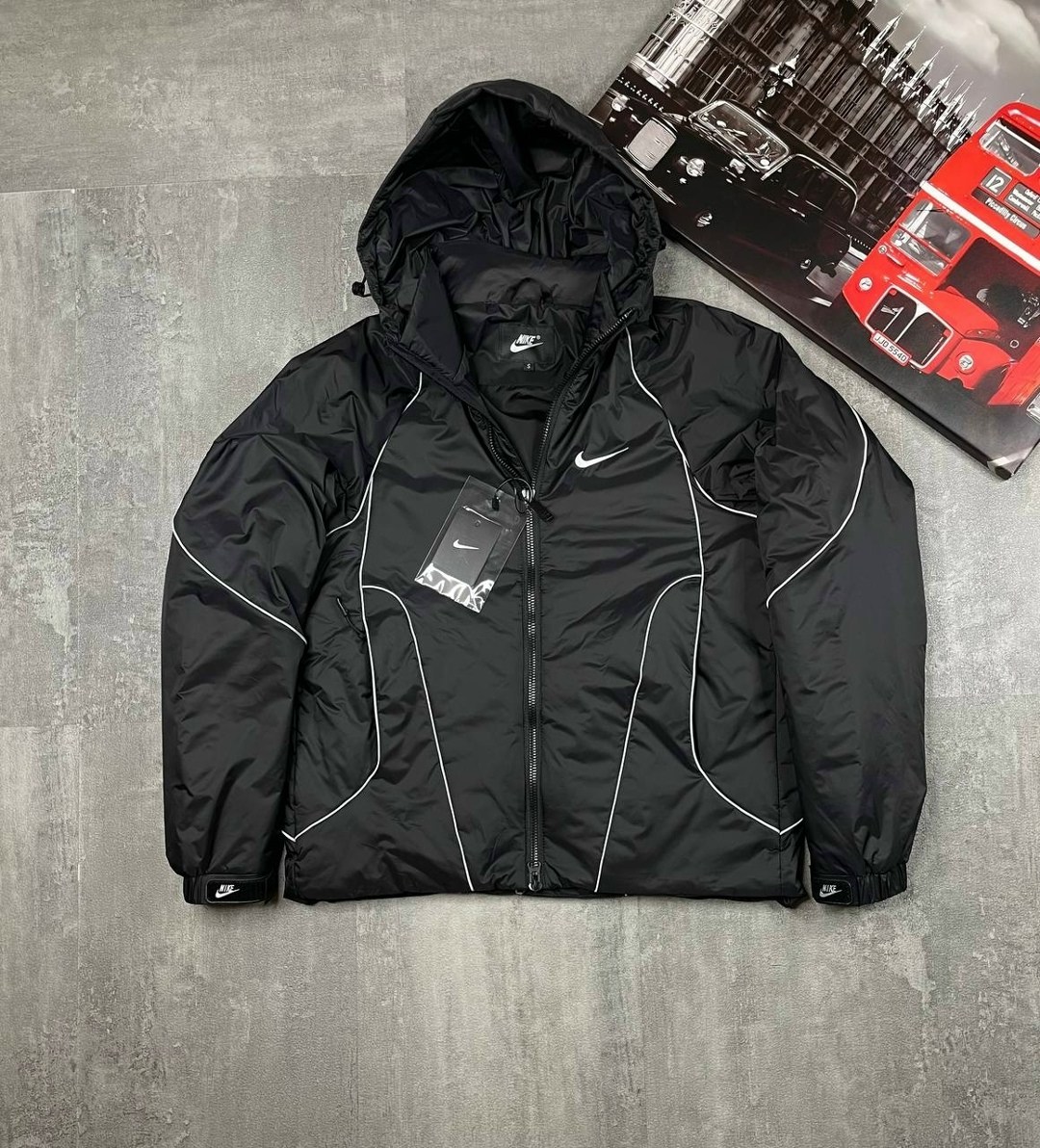 куртка демисезонная nike,мужские пуховики nike,мужская куртка nike,куртка nike therma fit legacy,куртка зимняя