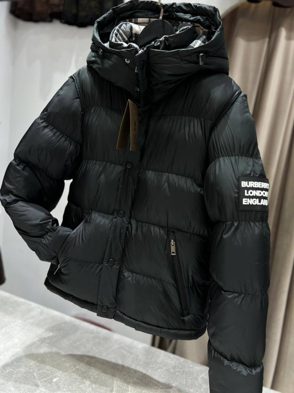 пуховик burberry,moncler x craig green brook jacket,пуховик moncler craig green brook jacket,пуховик,пуховик prada
