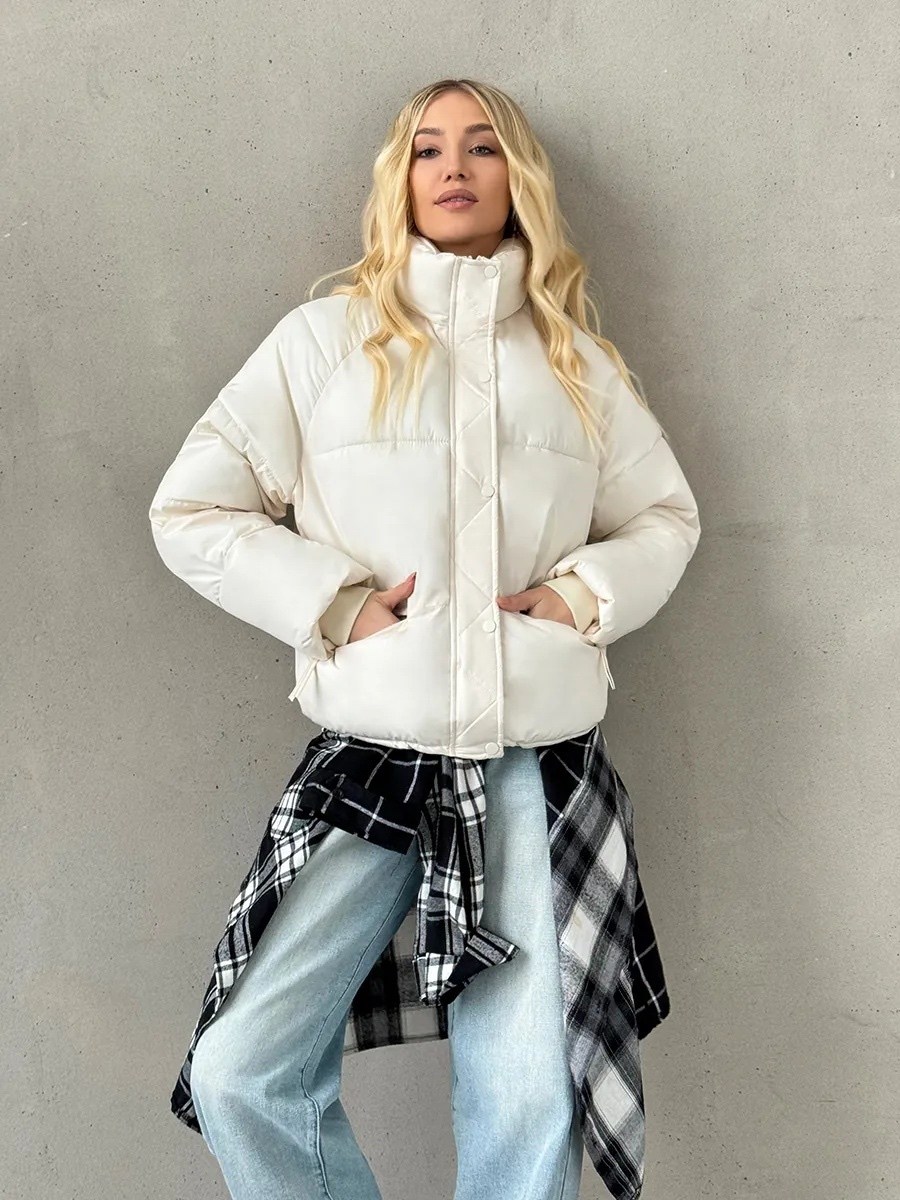 куртка белая,куртка зимняя женская,пуховая куртка,куртка демисезонная короткая оверсайз mayberry,женская куртка