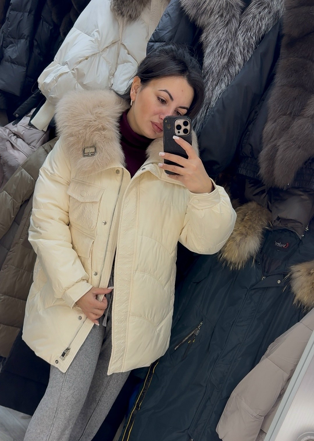 зимние куртки пуховики,пуховик,фирменный пуховик томас бибер super,женский пуховик,пуховик с натуральным мехом