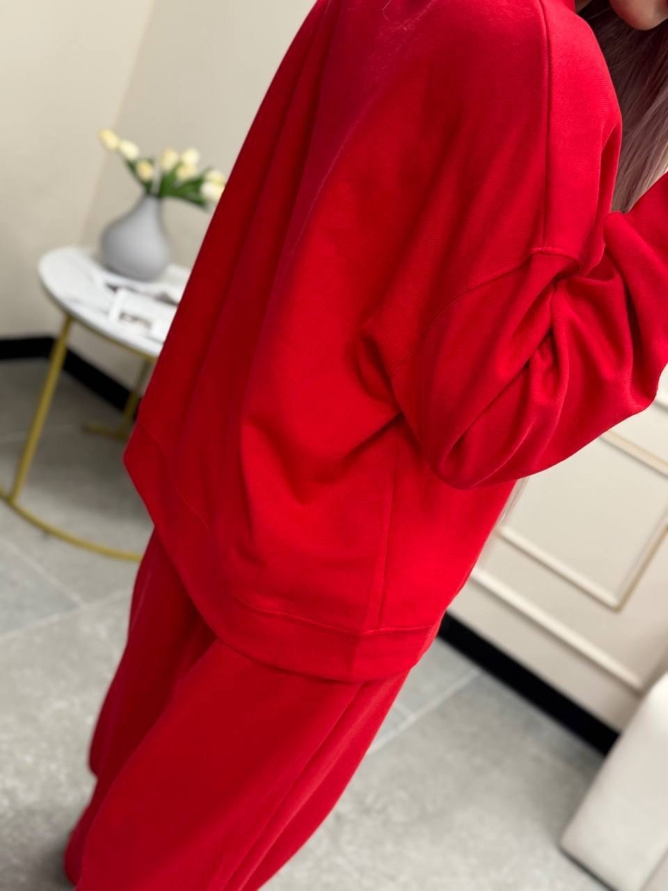 костюм спортивный,женские костюмы спортивные,женский костюм,красный костюм,костюм