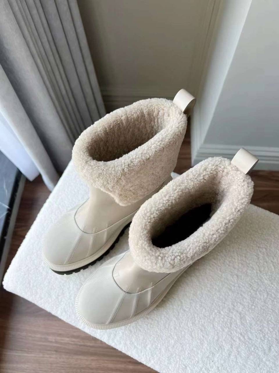 полусапоги loro piana,ботинки loro piana,зимние женские сапоги,lavorazione artigiana сапоги женские,ботинки белые зимние