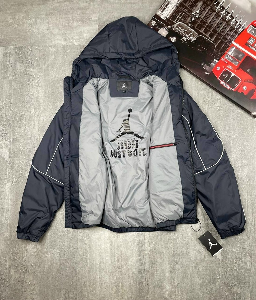 куртка jordan,ветровка найк джордан,спортивный костюм jordan,легкая куртка,ветровка джордан рефлектив