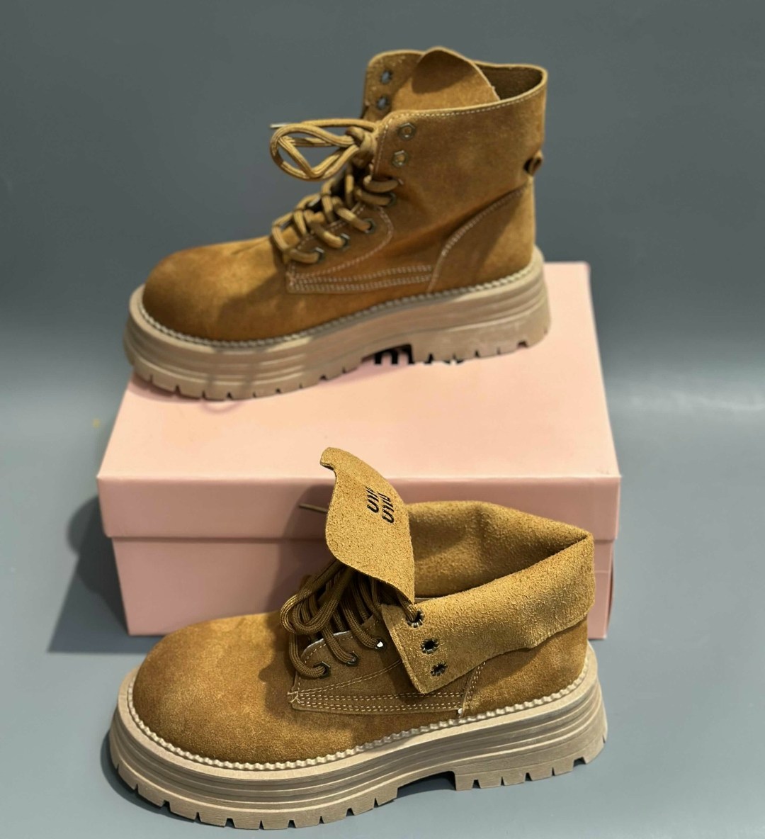 ,ботинки замшевые miu miu,ботинки замш,женские ботинки, женская