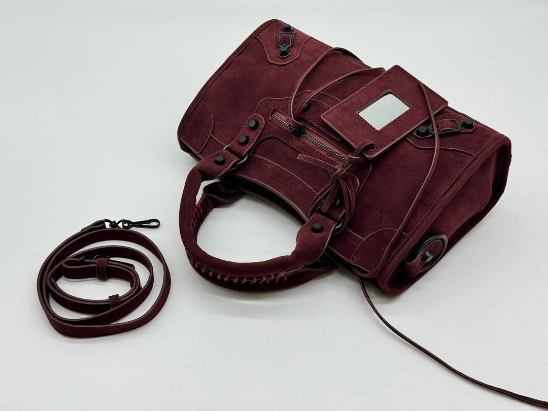 сумка balenciaga,balenciaga сумка женская,сумка balenciaga женская серая,сумка balenciaga neo classic city,balenciaga balenciaga