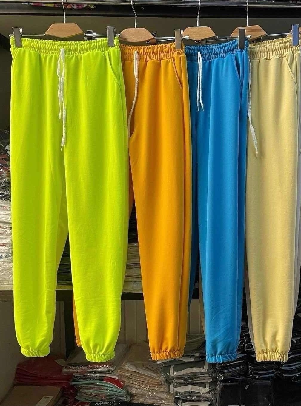 брюки спортивные женская,женские штаны спортивные лаймового цвета,женские штаны,cпортивные штаны женские,брюки спортивные