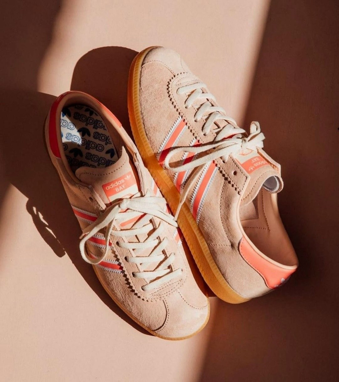 spezial x adidas originals warszawa,кроссовки adidas,adidas city series amsterdam,adidas warszawa spzl noble maroon bright yellow,adidas gazelle