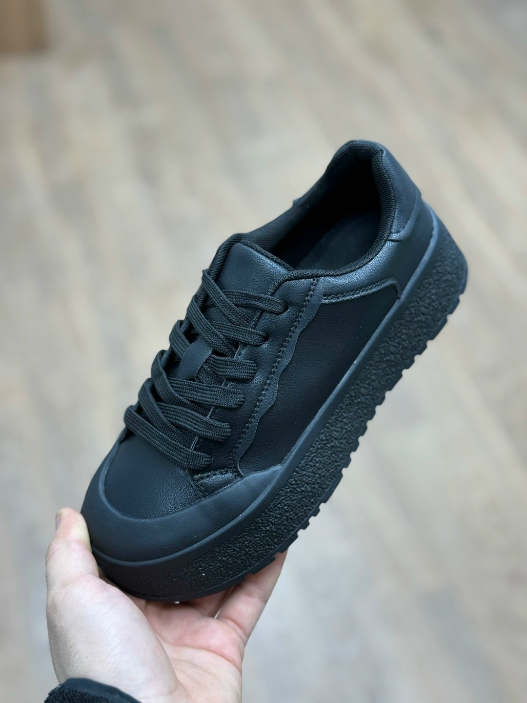 ,кроссовки женскиe,черные кроссовки,кеды классические, повседневные