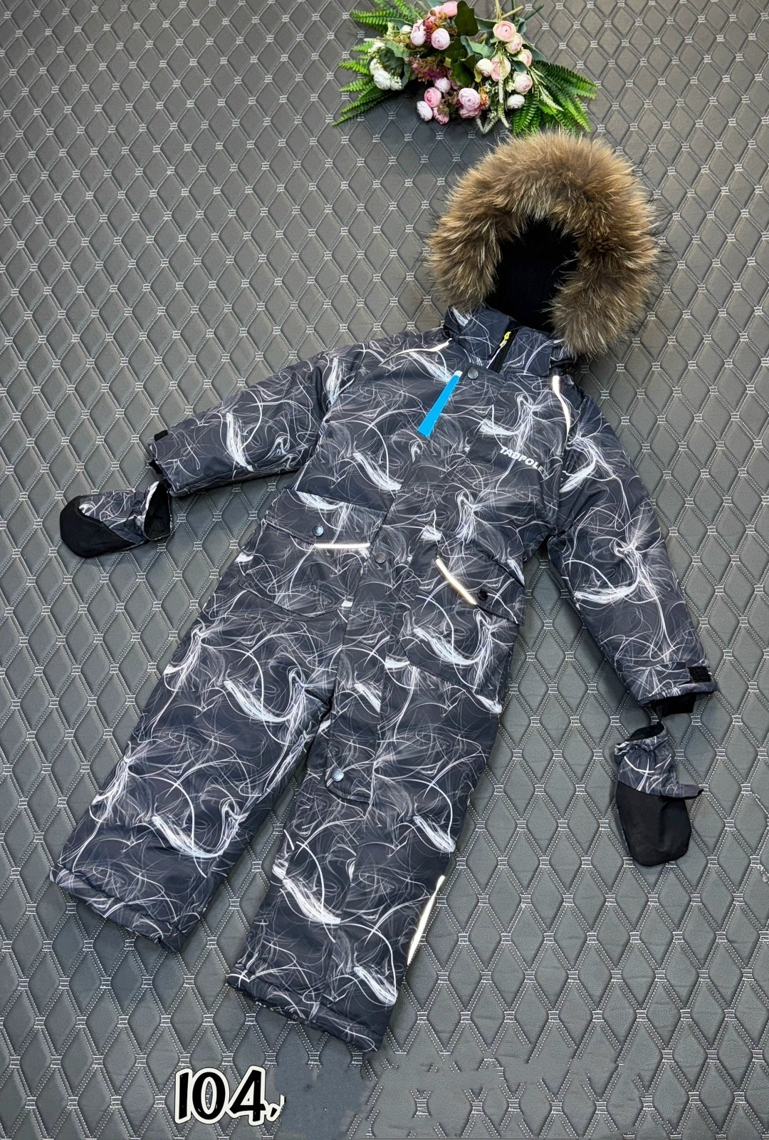 зимний комбинезон pogo kids,комбинезон детский зимний,зимние комбинезоны для мальчиков,детские комбинезоны зимние,слитный комбинезон для мальчиков на зиму до -30c черный zk25-038-2