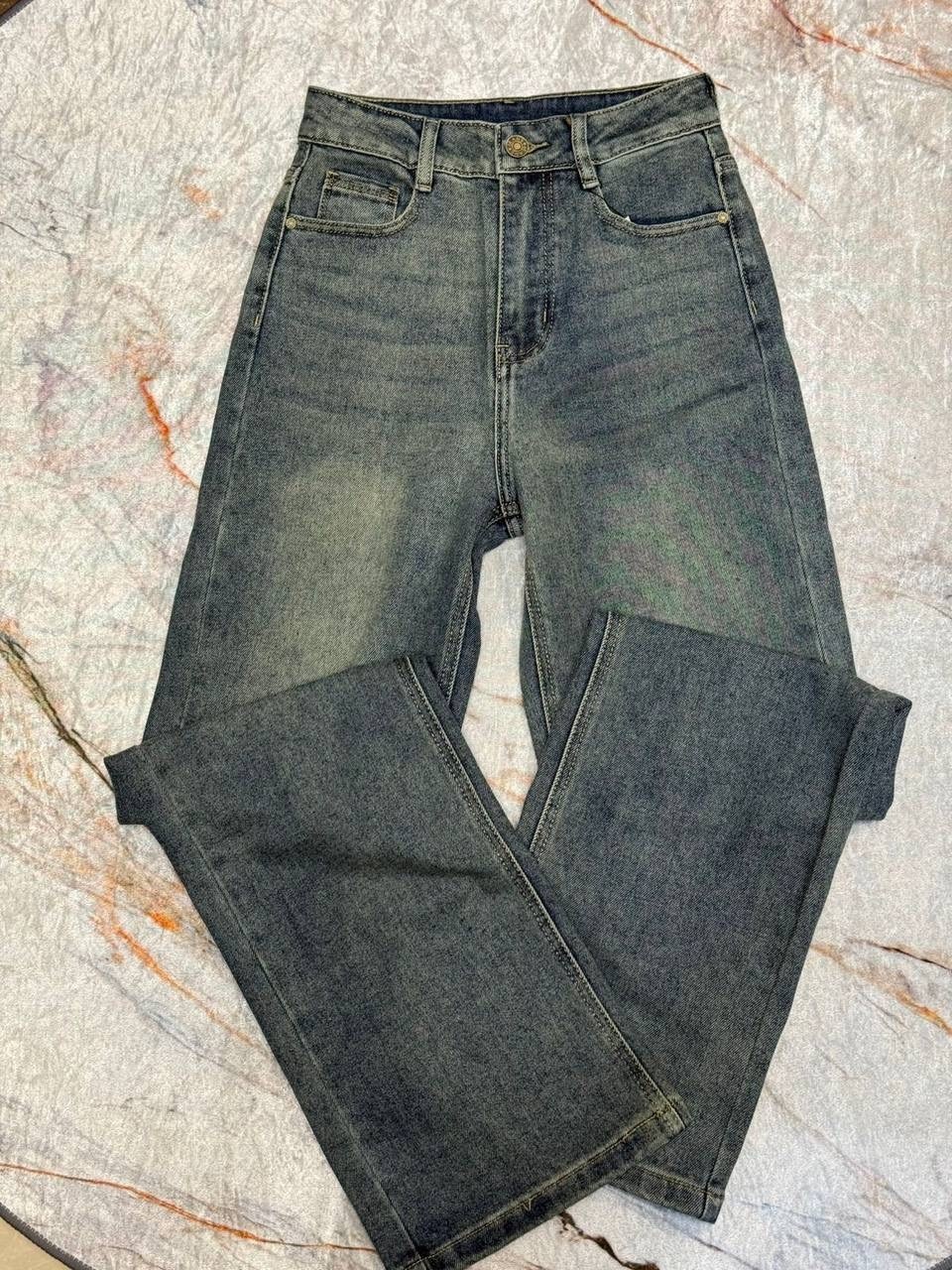 женские джинсы,джинсы широкие,женские джинсы широкие,джинсовые брюки,джинсы