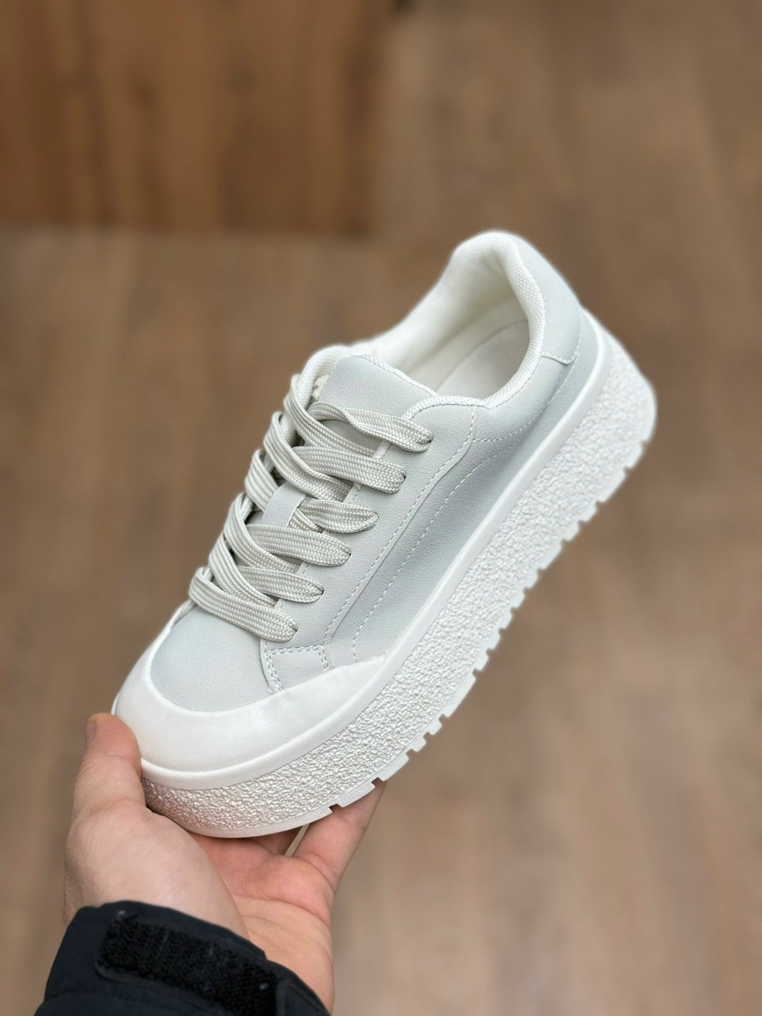 ,кроссовки женскиe,черные кроссовки,кеды классические, повседневные