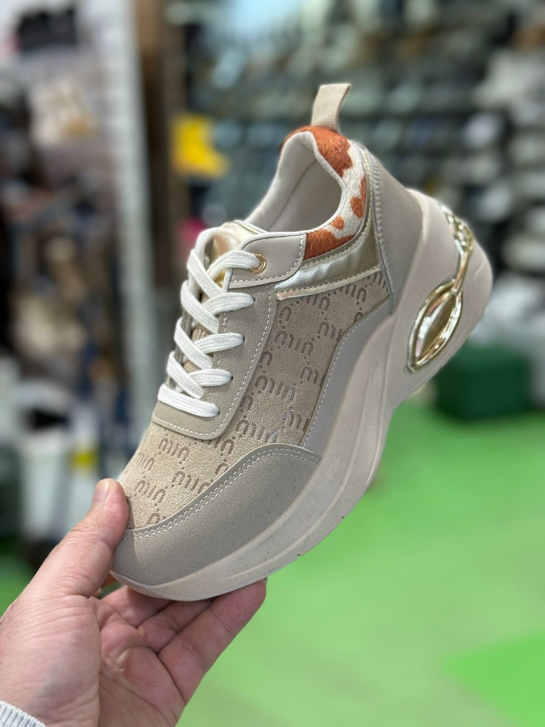 ,женские кроссовки,обуви, женская,кроссовки замш