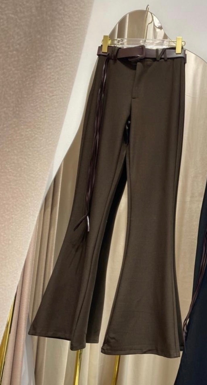 женский комбинезон,брюки клеш,брюки женские клеш,женский комбинезон с длинными рукавами,костюм