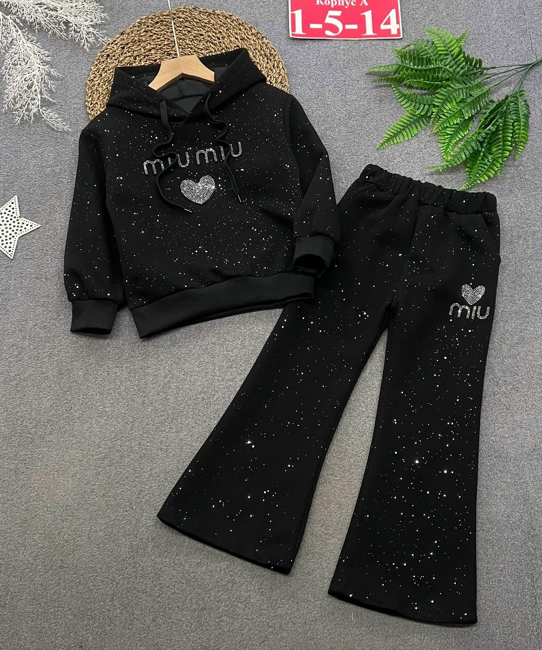 спортивные костюмы для девочек,детские костюм на флисе,детские костюмы,костюм бежевый,костюм молочный