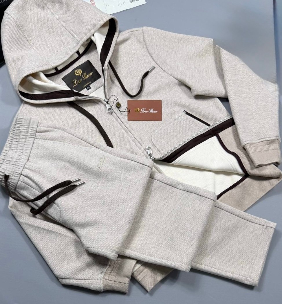 спортивный костюм brunello cucinelli,костюм спортивный loro piana,loro piana костюм,мужской спортивный костюм loro piana,спортивный костюм stefano ricci