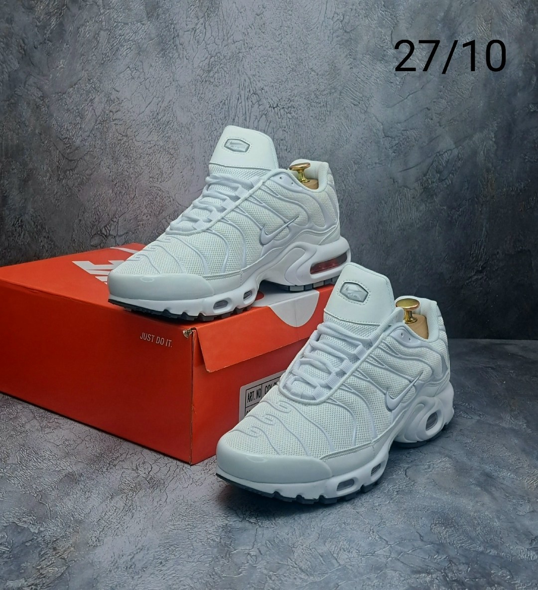 кроссовки nike tn air max plus,nike air max tn plus white,мужские кроссовки nike air max tn plus,nike air max tn plus,кроссовки мужские nike air max tn белые