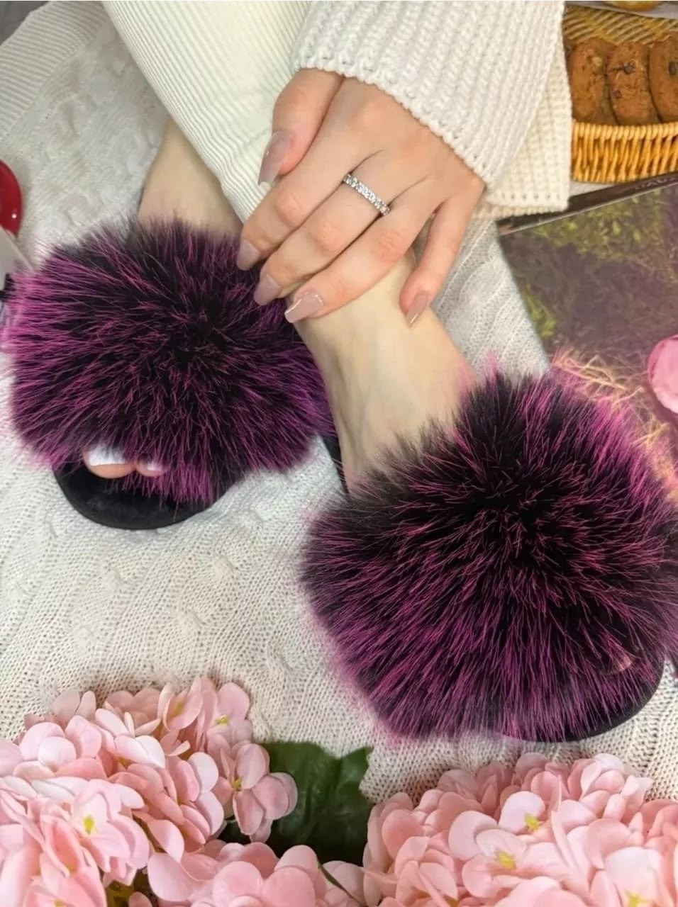 тапочки меховые,шлепки с мехом,домашние тапочки с натуральным мехом,тапочки домашние женские пушистые,тапочки женские меховые