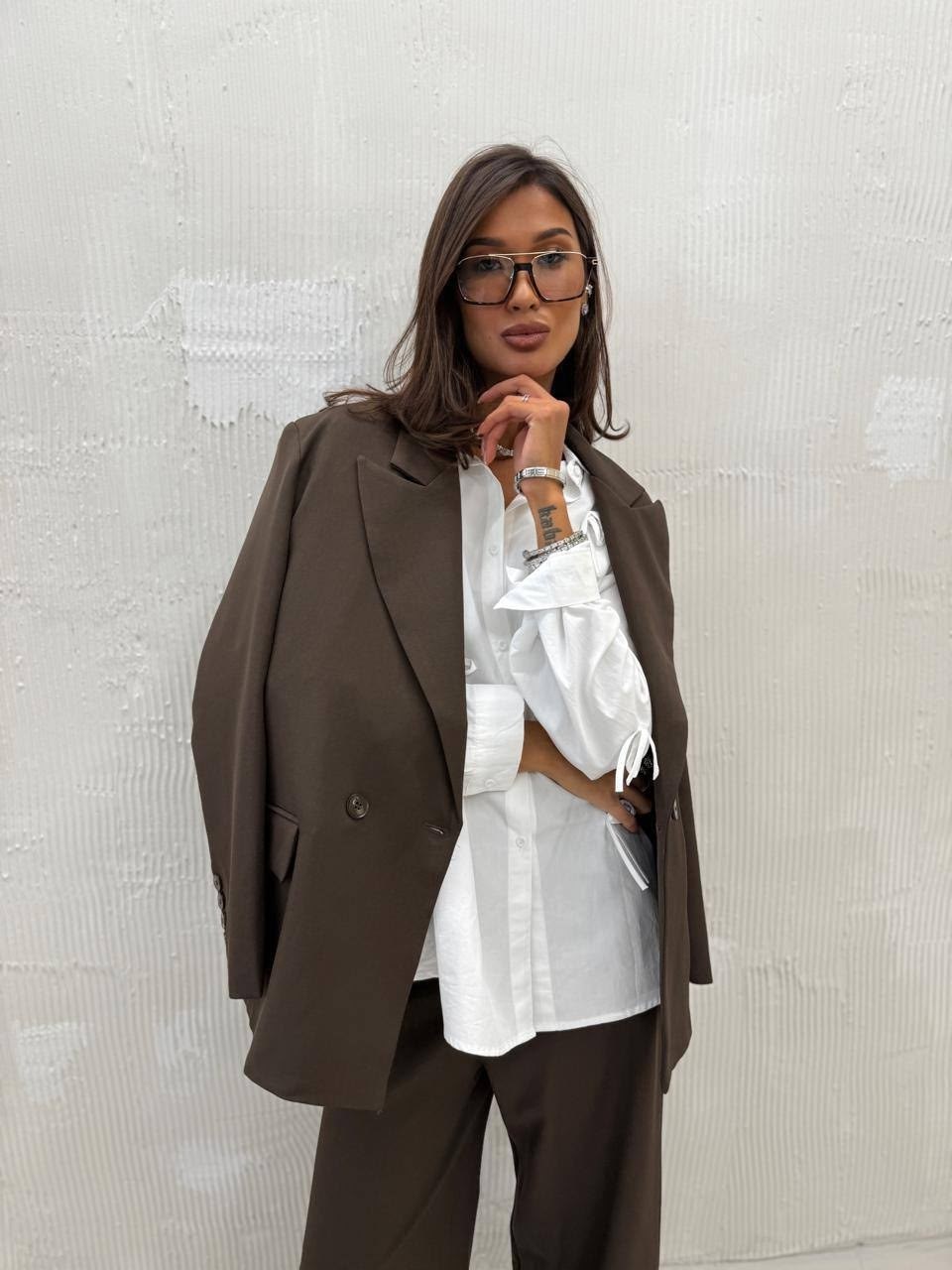 пиджак серый оверсайз классический coutell,пиджак женский оверсайз kiwi collection,пиджак оверсайз серый blanc casse,пиджак оверсайз удлиненный mbelaya цвет серый графит,пиджак оверсайз серый