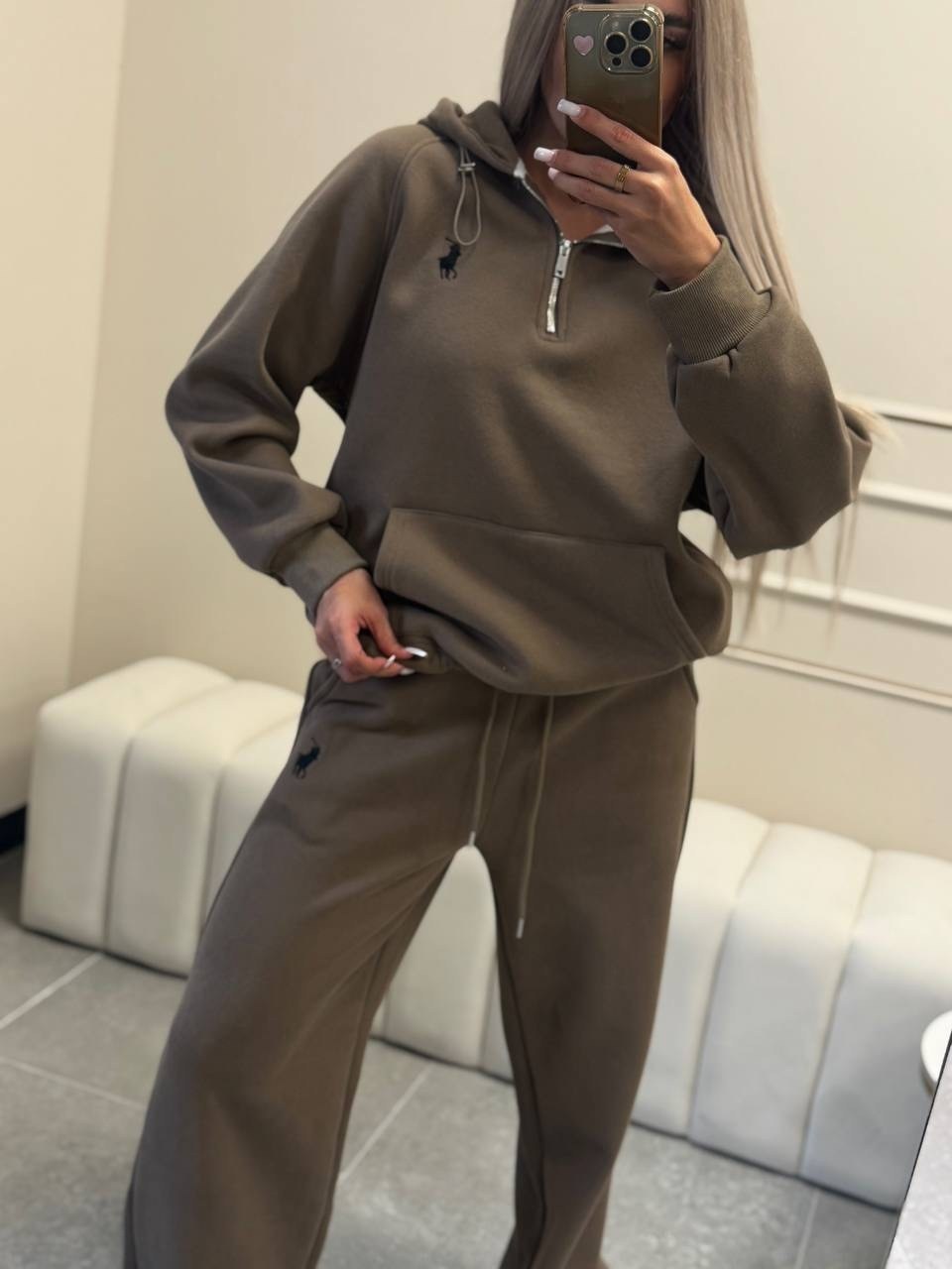 костюм спортивный,спортивный женский костюм,женский костюм,спортивный костюм loro piana,костюм