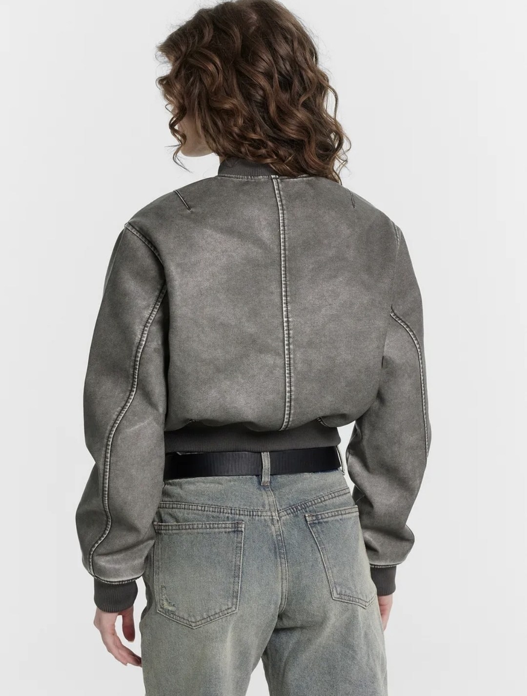 куртка женская кожаная серая mark formelle,укороченная куртка,куртка женская кожаная серая,куртка женская кожаная,кожаная куртка бомбер