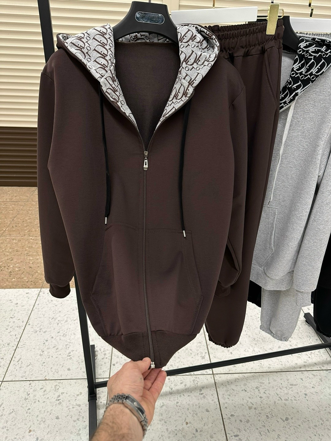 спортивный костюм brunello cucinelli,спортивные костюмы на флисе,спортивный костюм,мужской спортивный костюм,костюм на флисе