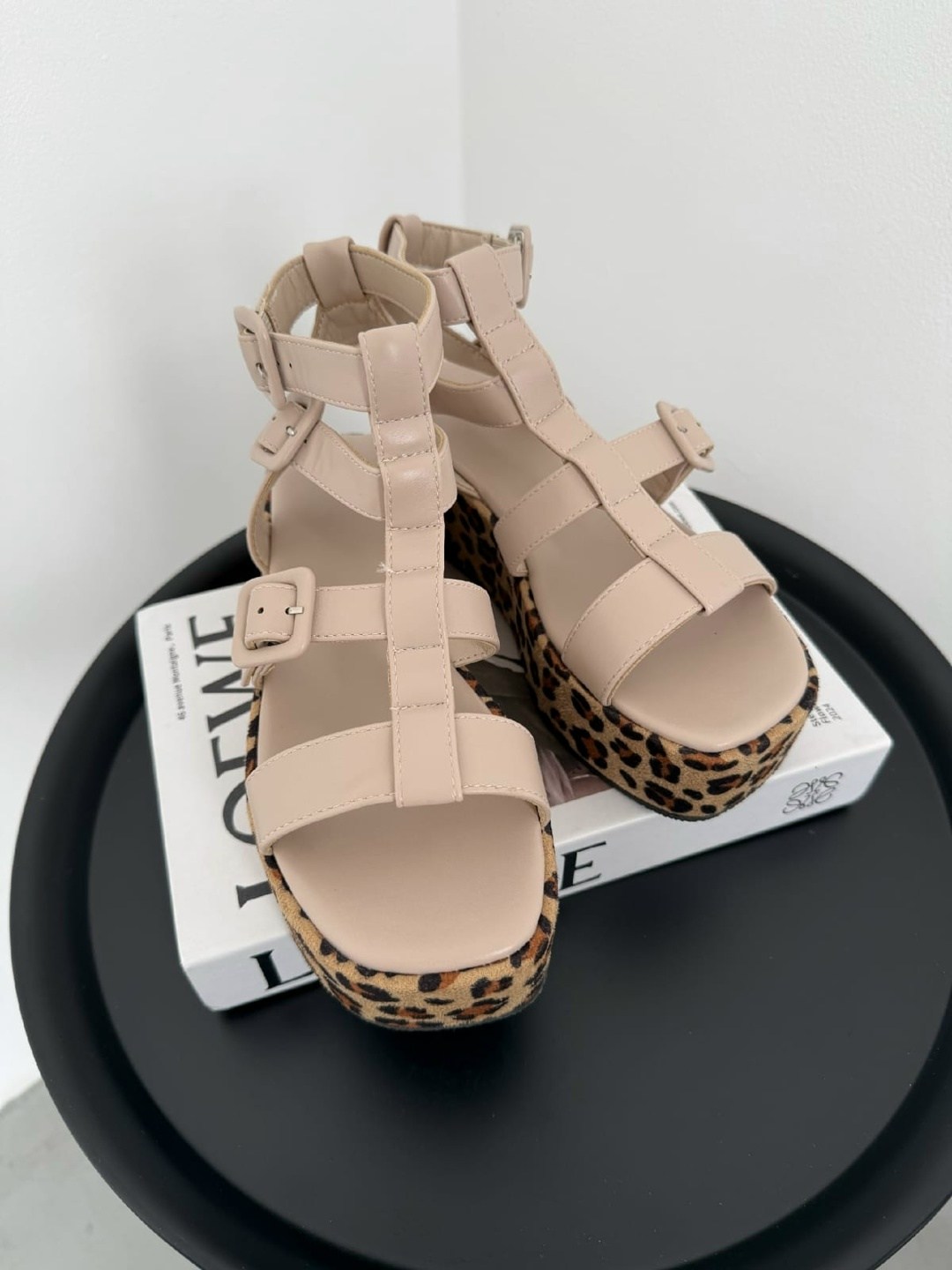 женские босоножки,босоножки стильные,босоножки cандалии,босоножки на платформе,сандали босоножки