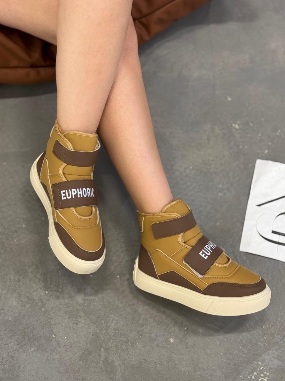 ,женская ,высокие кроссовки,повседневная ,женские кроссовки