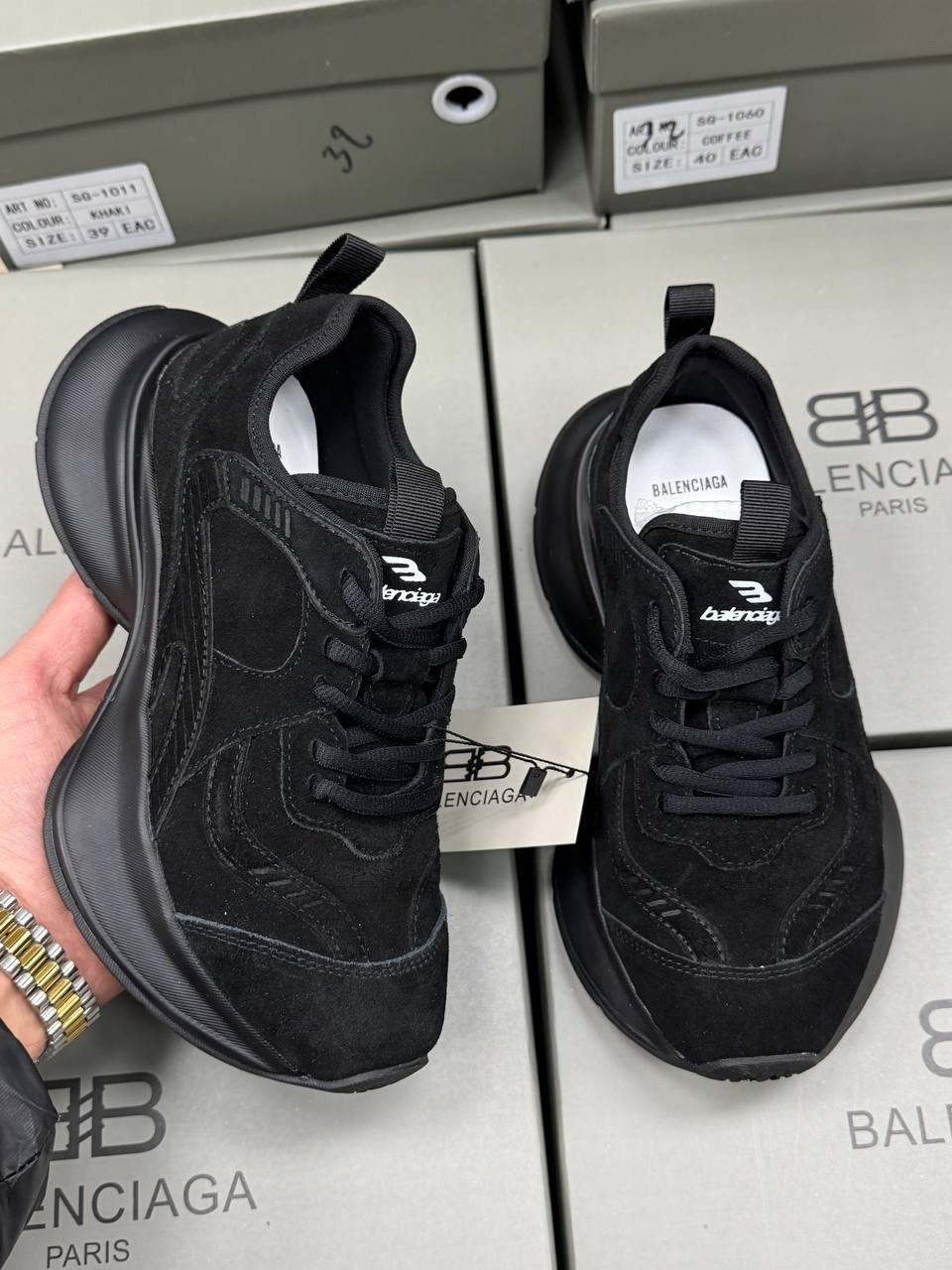 ,кроссовки зара замшевые,кроссовки женскиe,бежевые кроссовки,замшевые кроссовки