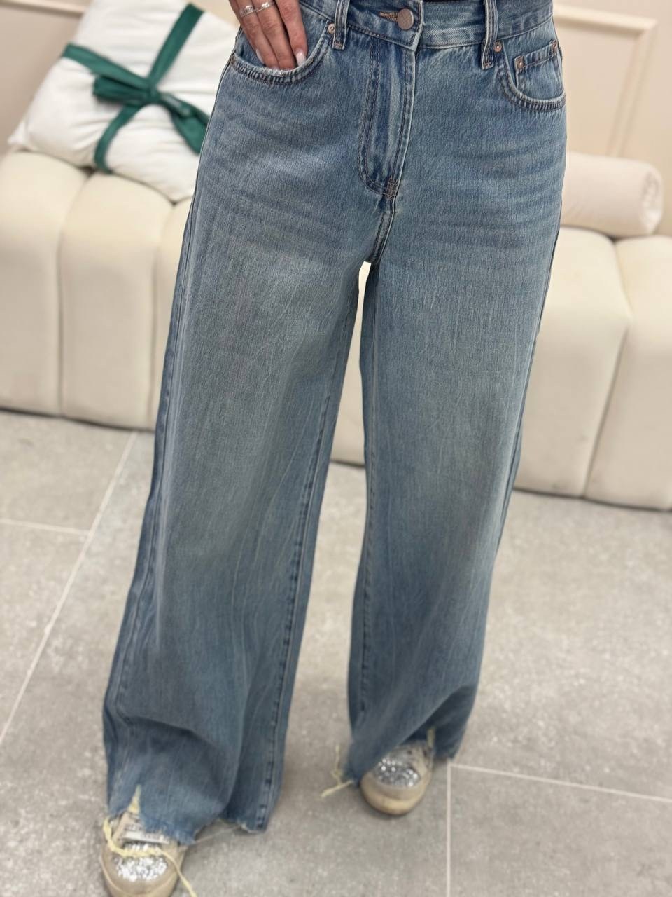 широкие джинсы,женские джинсы,джинсы,модные джинсы,джинсы-багги