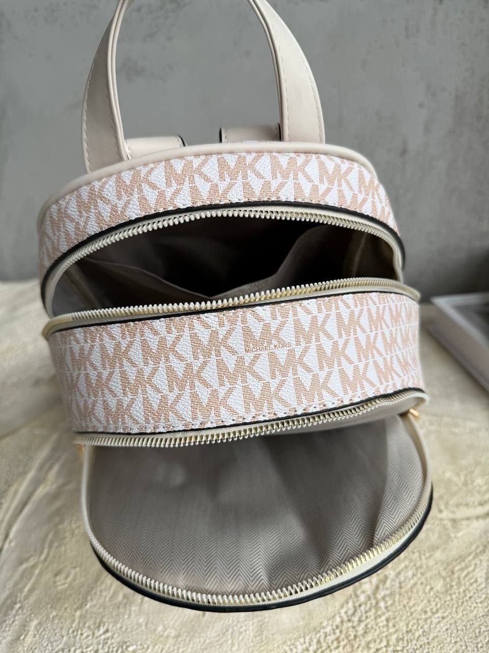 женский рюкзак michael kors,рюкзак michael kors,женские рюкзаки,рюкзак мишель корс,рюкзак майкл корс