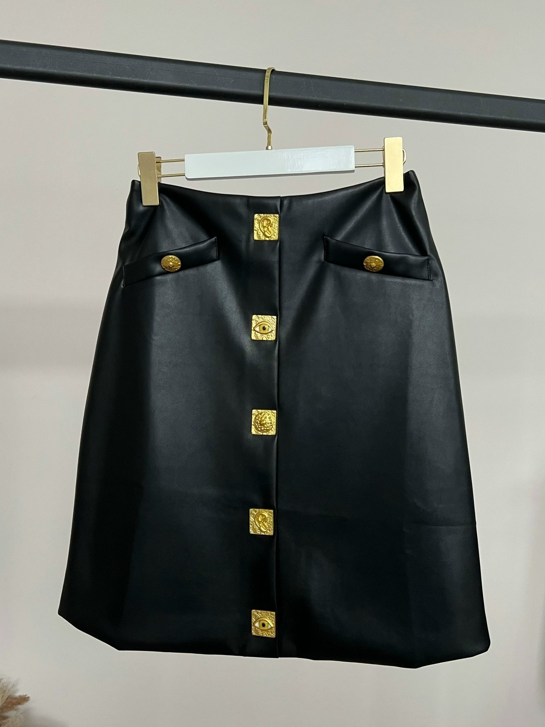 кожаная юбка мини,кожаная юбка,черные кожаные юбки,юбка мини,женская юбка