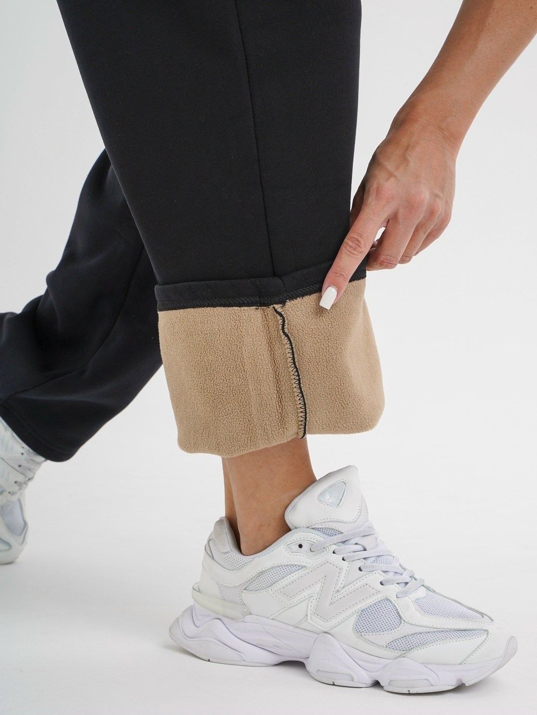 черные спортивные штаны с начесом,брюки спортивные,брюки спортивные с начесом,женские спортивные брюки,брюки джоггеры