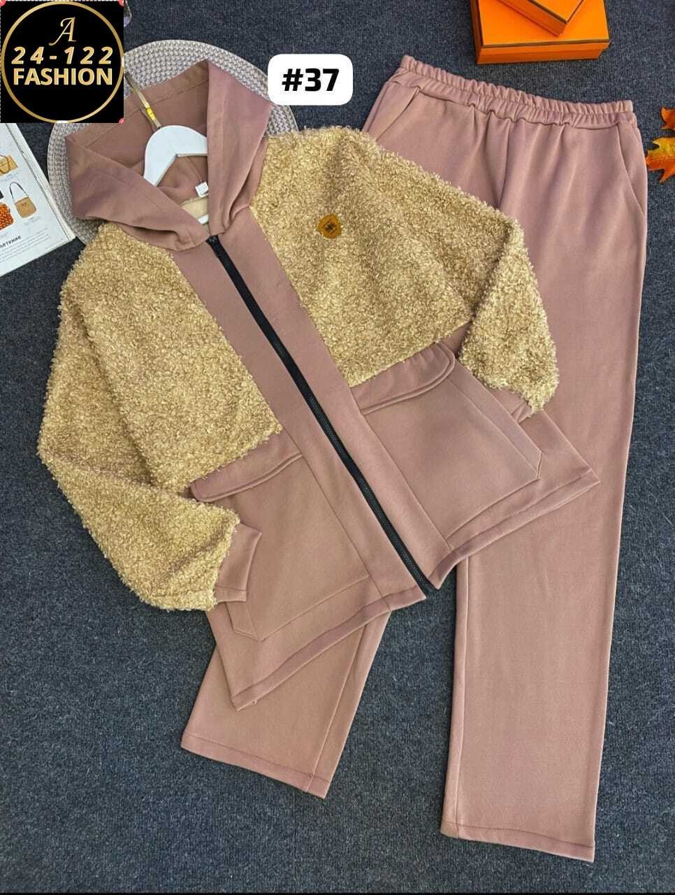 костюм женский на флисе,костюм женский,костюм на флисе,теплый костюм,спортивный костюм женский