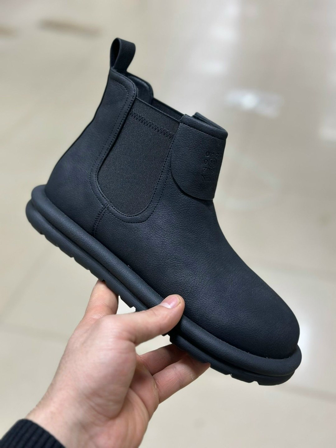 ,женская зимняя ,зимние женские ботинки,женские ботинки,женская