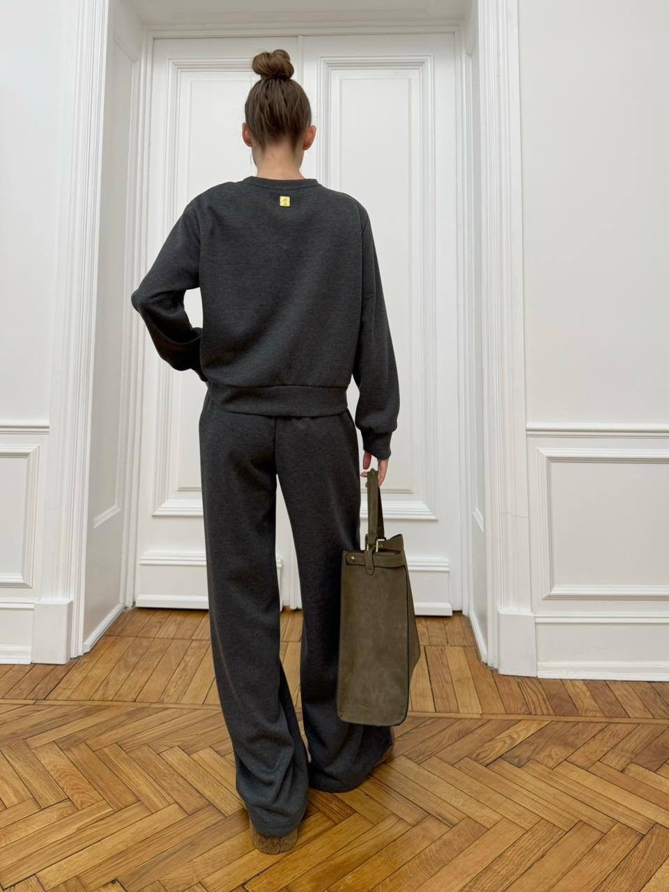 трикотажный костюм,стильные костюмы,серый брючный костюм,женский костюм,кашемир костюм женский брючный
