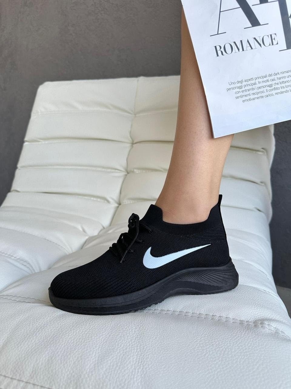 кроссовки,,кроссовки женскиe,кроссовки nike,спортивная