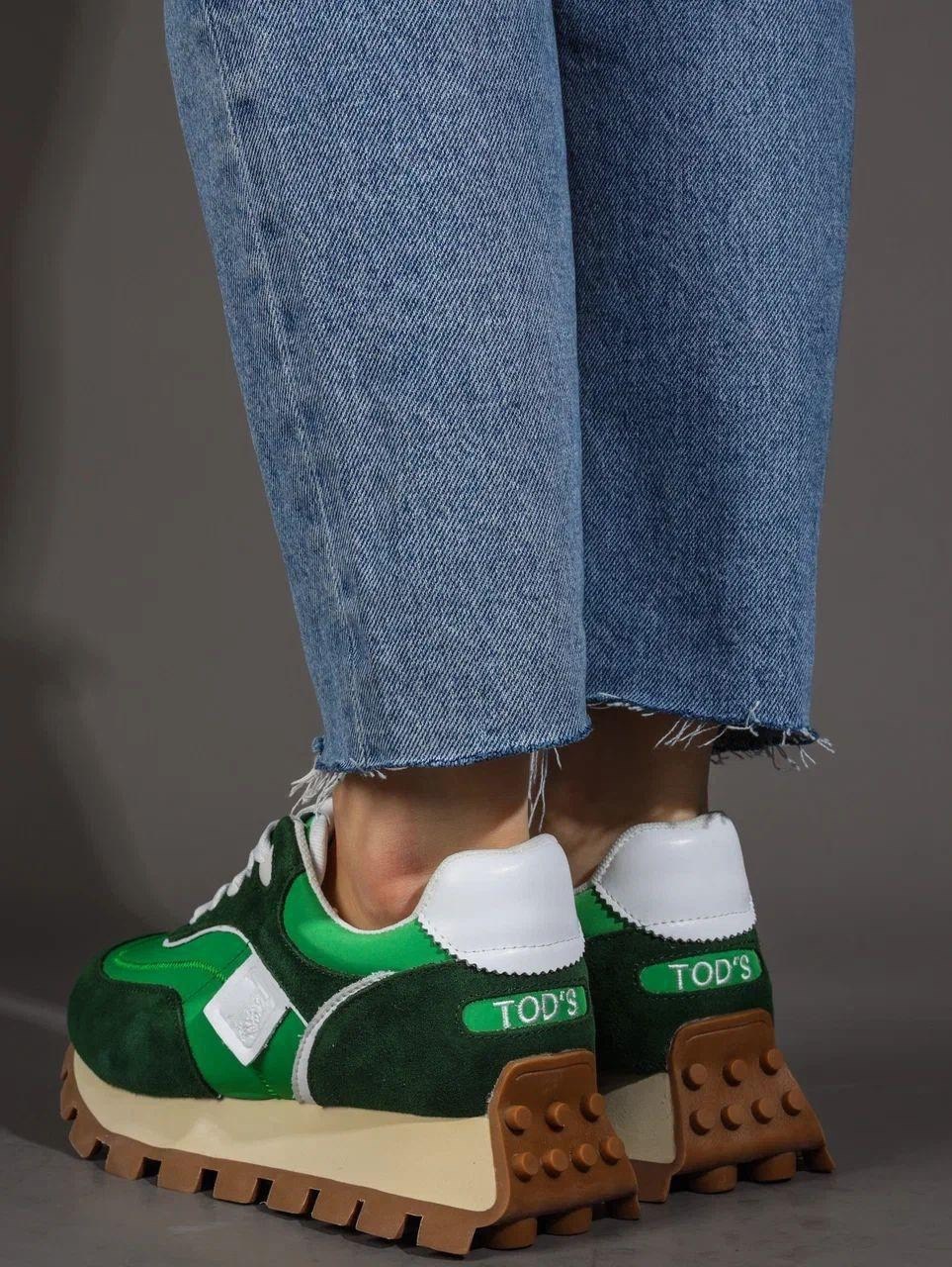 ,кроссовки женские,кроссовки удобные,кроссовки для женщин,модные кроссовки