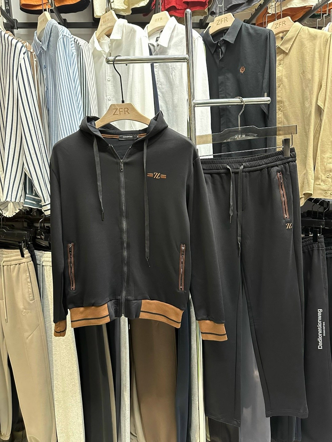 штаны спортивные,спортивные брюки,брюки спортивные мужские,мужские брюки,повседневные штаны