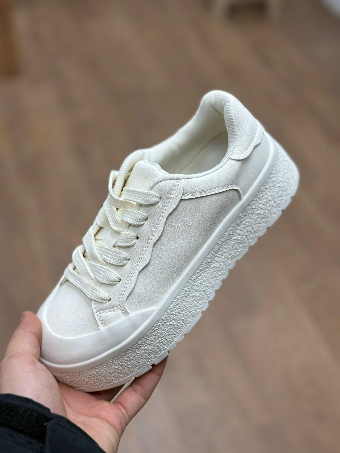 ,кроссовки женскиe,черные кроссовки,кеды классические, повседневные