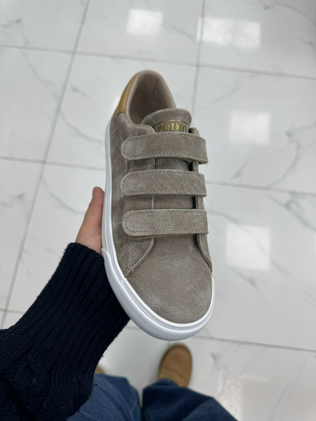 ,замшевые кеды,кеды на липучках,кеды женские замшевые,замшевые кроссовки