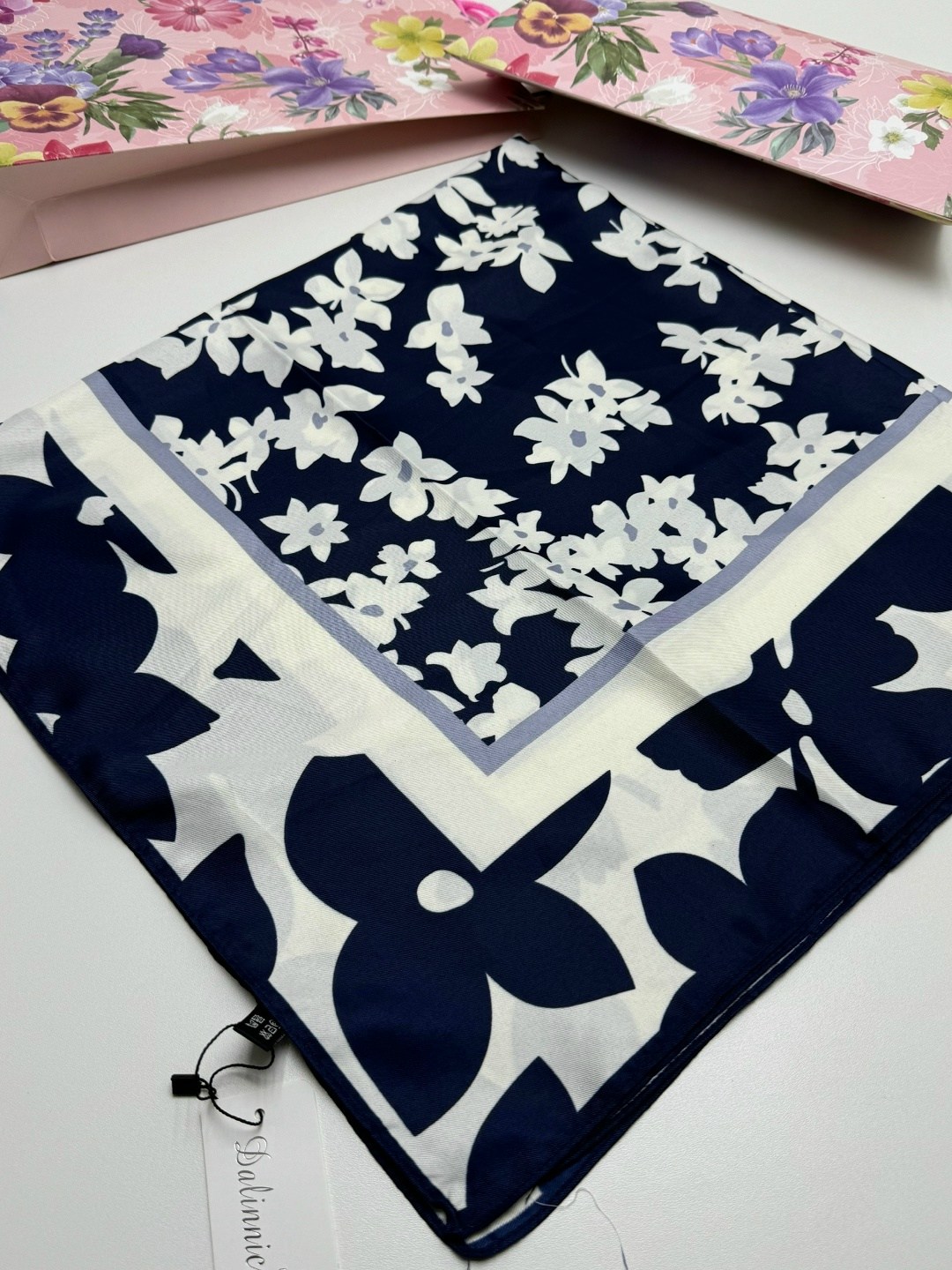 платки женские,платки шелковые,платки шарф,платка,платки шанель