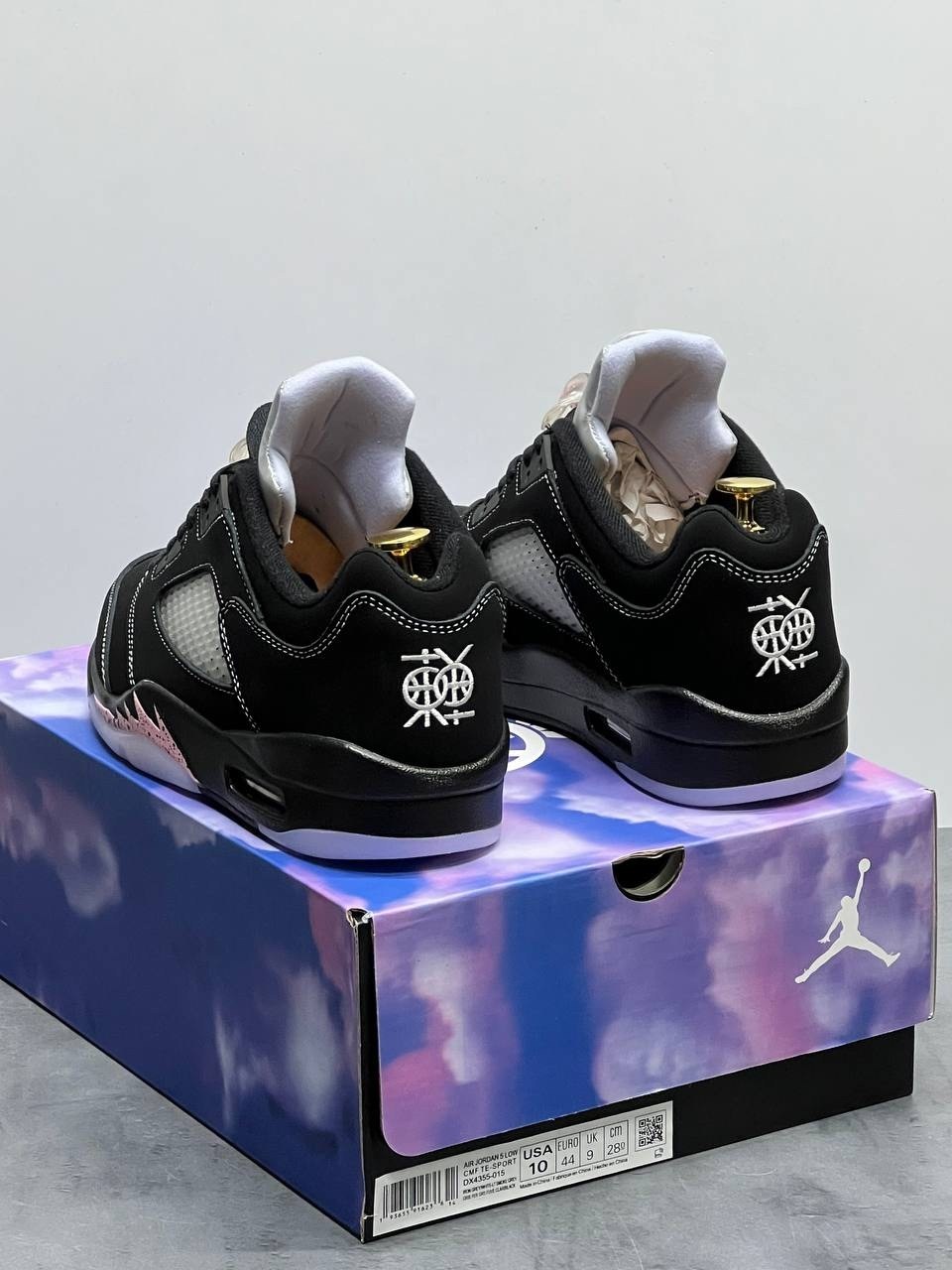 кроссовки air jordan 5 retro low 'dongdan' черный,кроссовки nike air jordan 5 retro low dongdan,air jordan 5 low dongdan,кроссовки мужские air jordan 5 low 'dongdan',nike air jordan 5 low dongdan