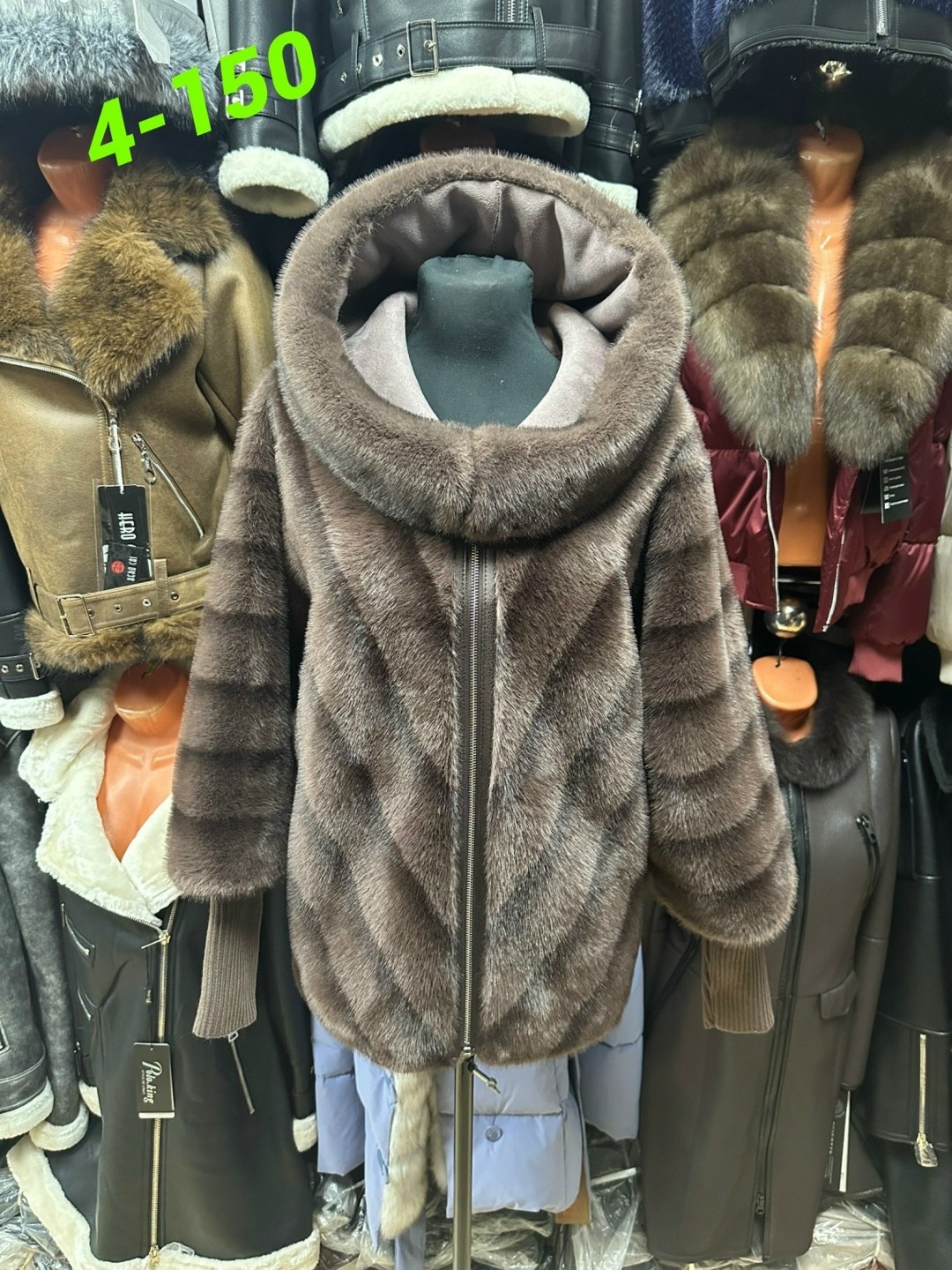 норковые шубы,шубка из меха европейской норки с капюшоном,шуба,шуба норковая с капюшоном,шубка из меха европейской норки с капюшоном цвет капучино