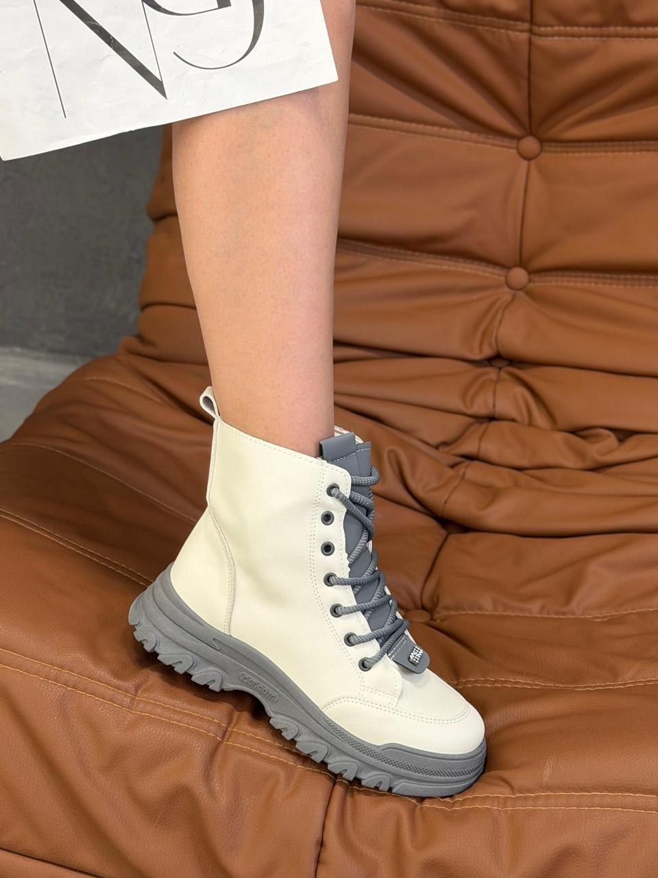 ботинки женские,,ботинки модные, женская,ботинки