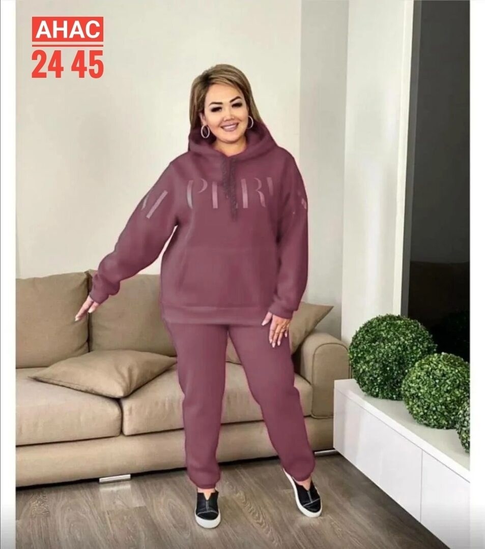 костюм на флисе,спортивные женские костюмы,костюм на флисе женский,женские костюмы,женские брючные костюмы