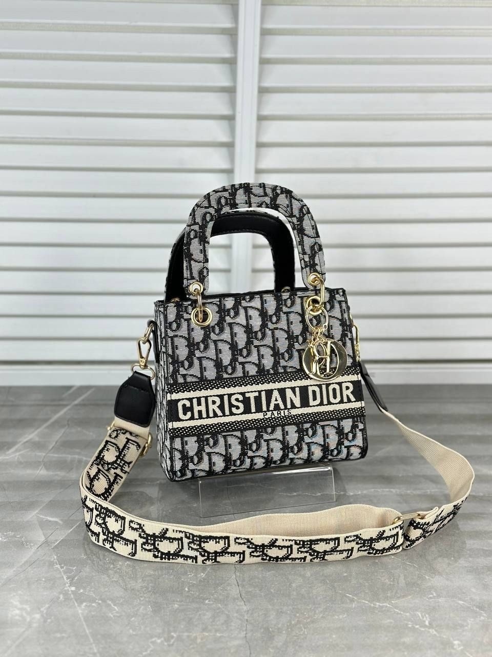 сумка кросс боди кристиан диор,сумка через плечо christian dior,сумка диор,сумка диор оригинал,сумка dior