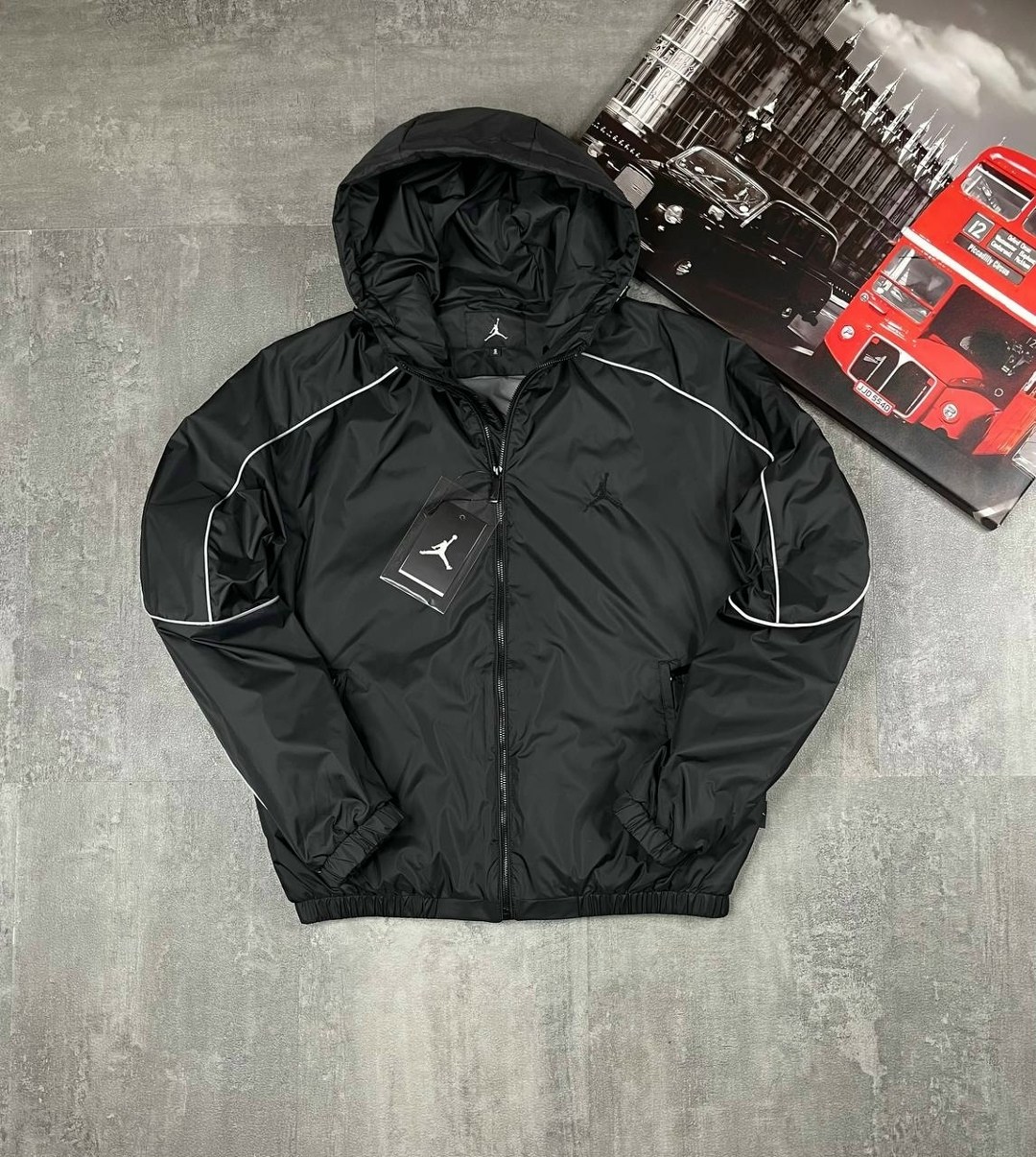 куртка jordan,ветровка найк джордан,спортивный костюм jordan,легкая куртка,ветровка джордан рефлектив