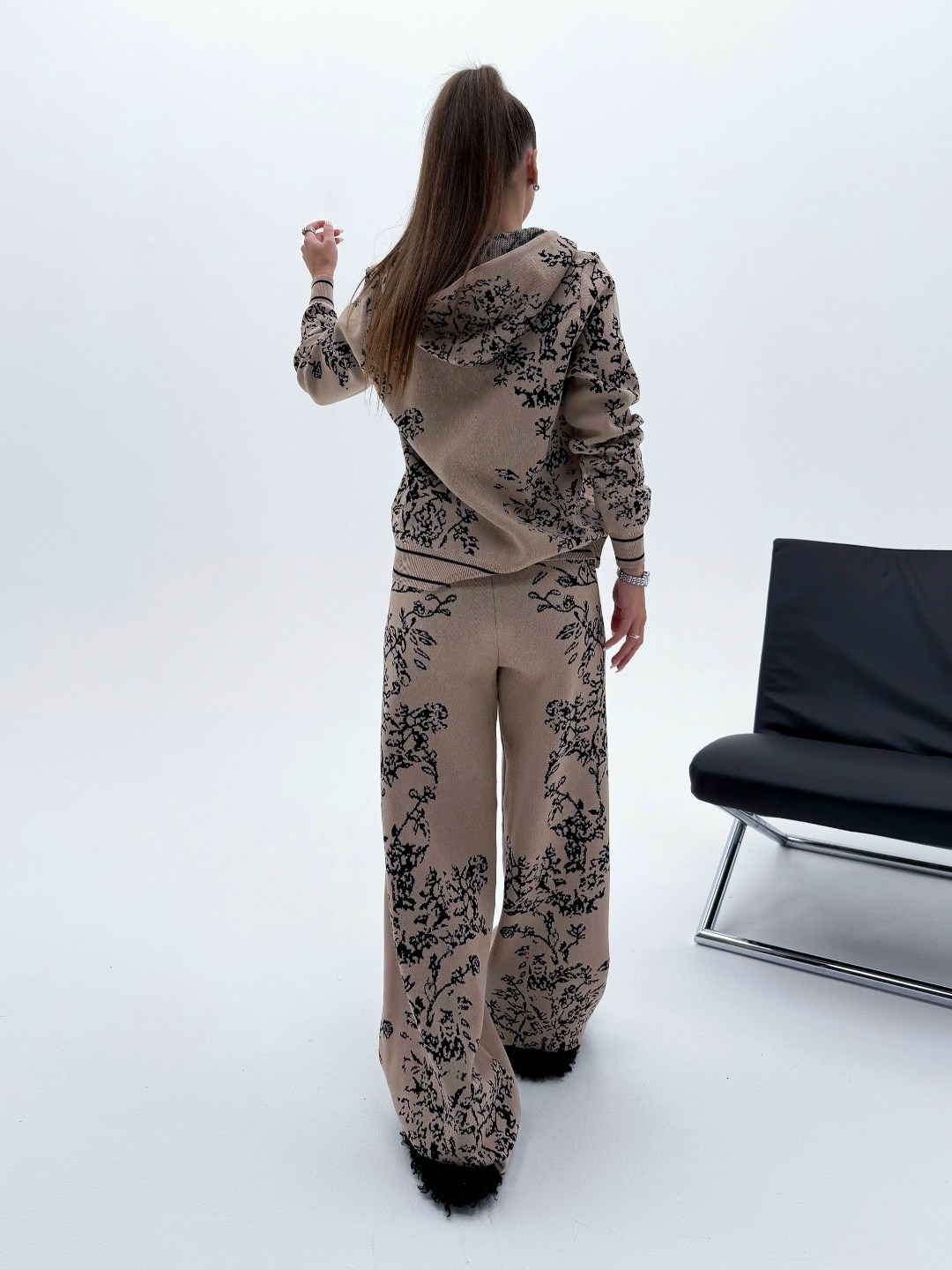 костюм с принтом,костюм трикотажный,спортивные костюмы женские,женские костюмы,женский трикотажный костюм из двух предметов